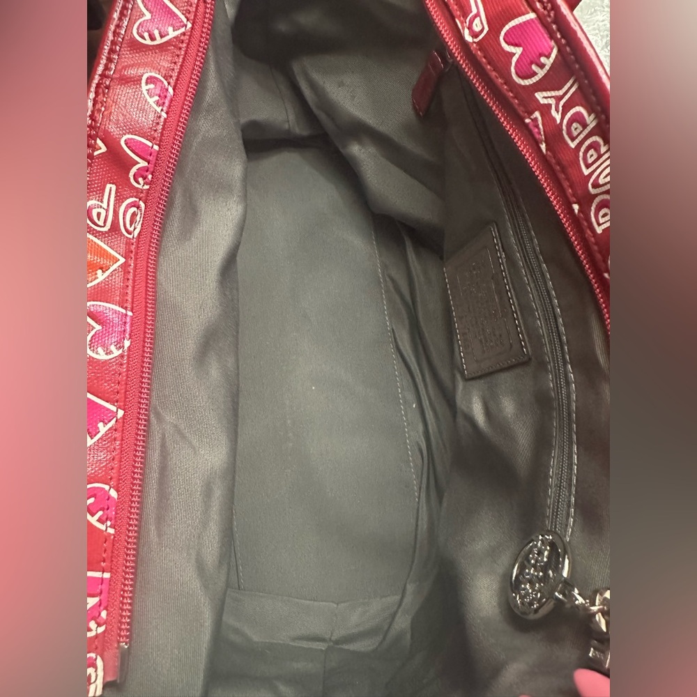 Coach Poppy Red Grafitti Heart Print Tote Bag - Picture 7 of 9